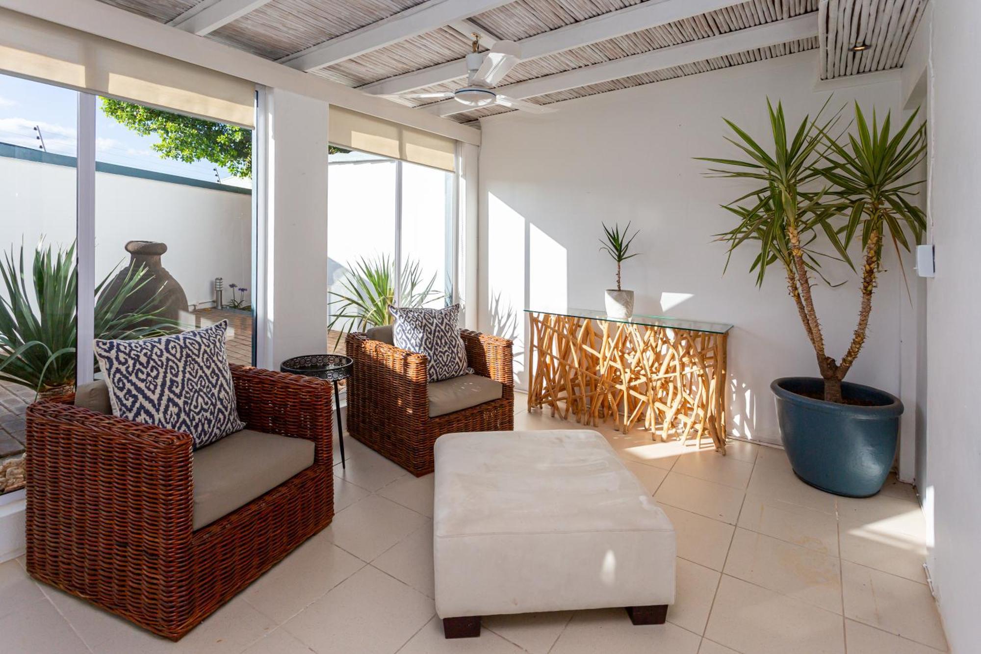 Pictures Guest House Boutique Hotel Oudtshoorn Ngoại thất bức ảnh